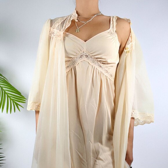 Vintage 60s Cream Lace Cottagecore Nightgown Peignoir Slip Dress & Robe Set / S - Picture 2 of 6